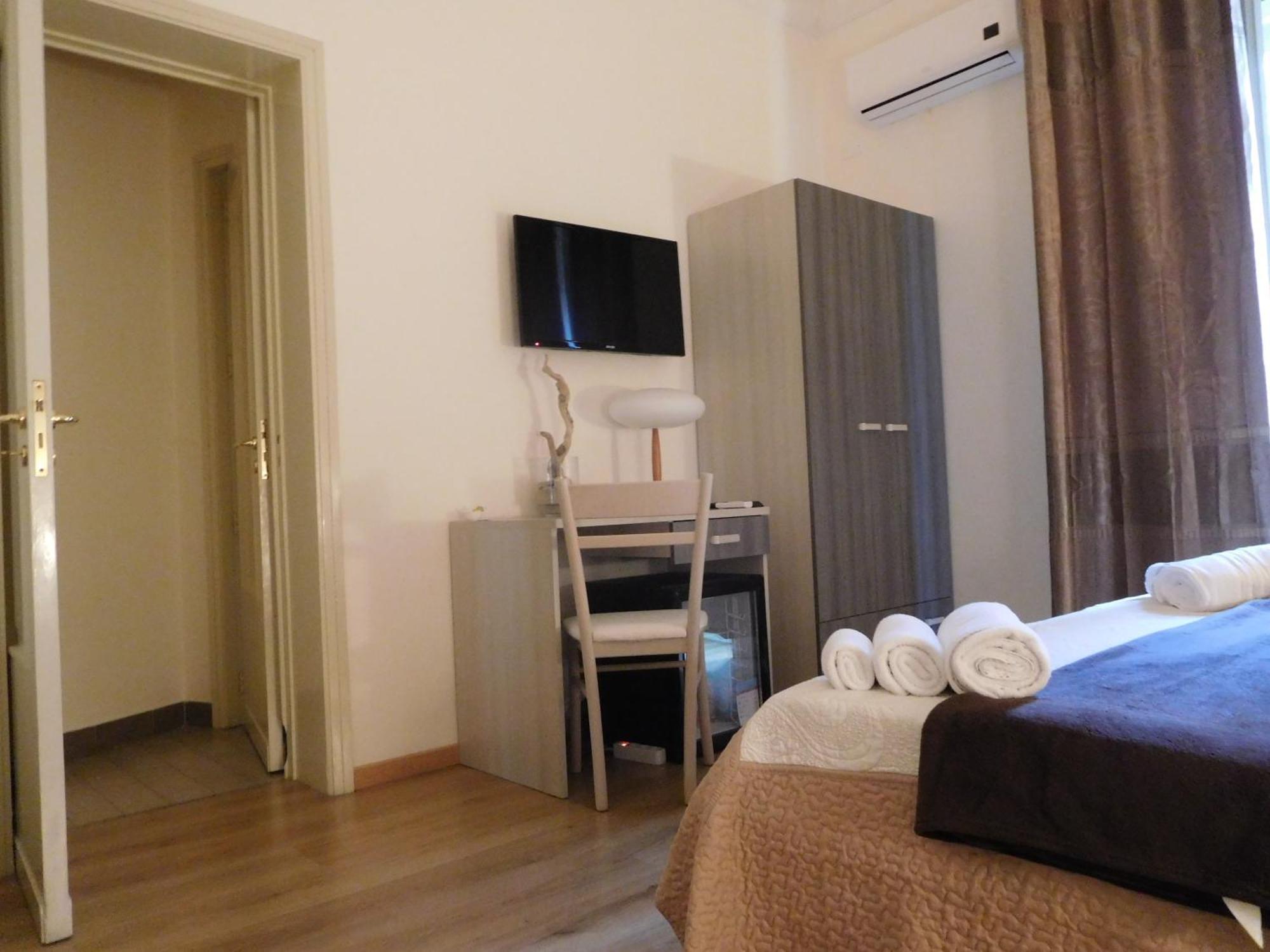 Bed and Breakfast Papali Catania Habitación foto